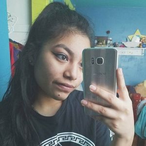 Meet your Posher, Mitzi